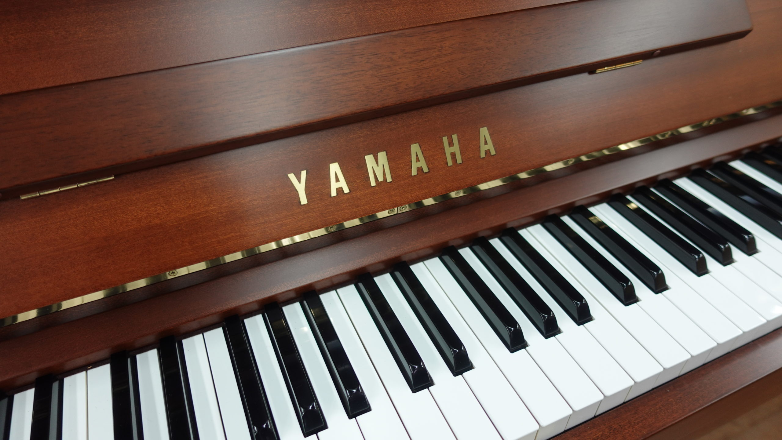 YAMAHA U1E（中古ピアノ） | 名古屋ピアノ調律センター