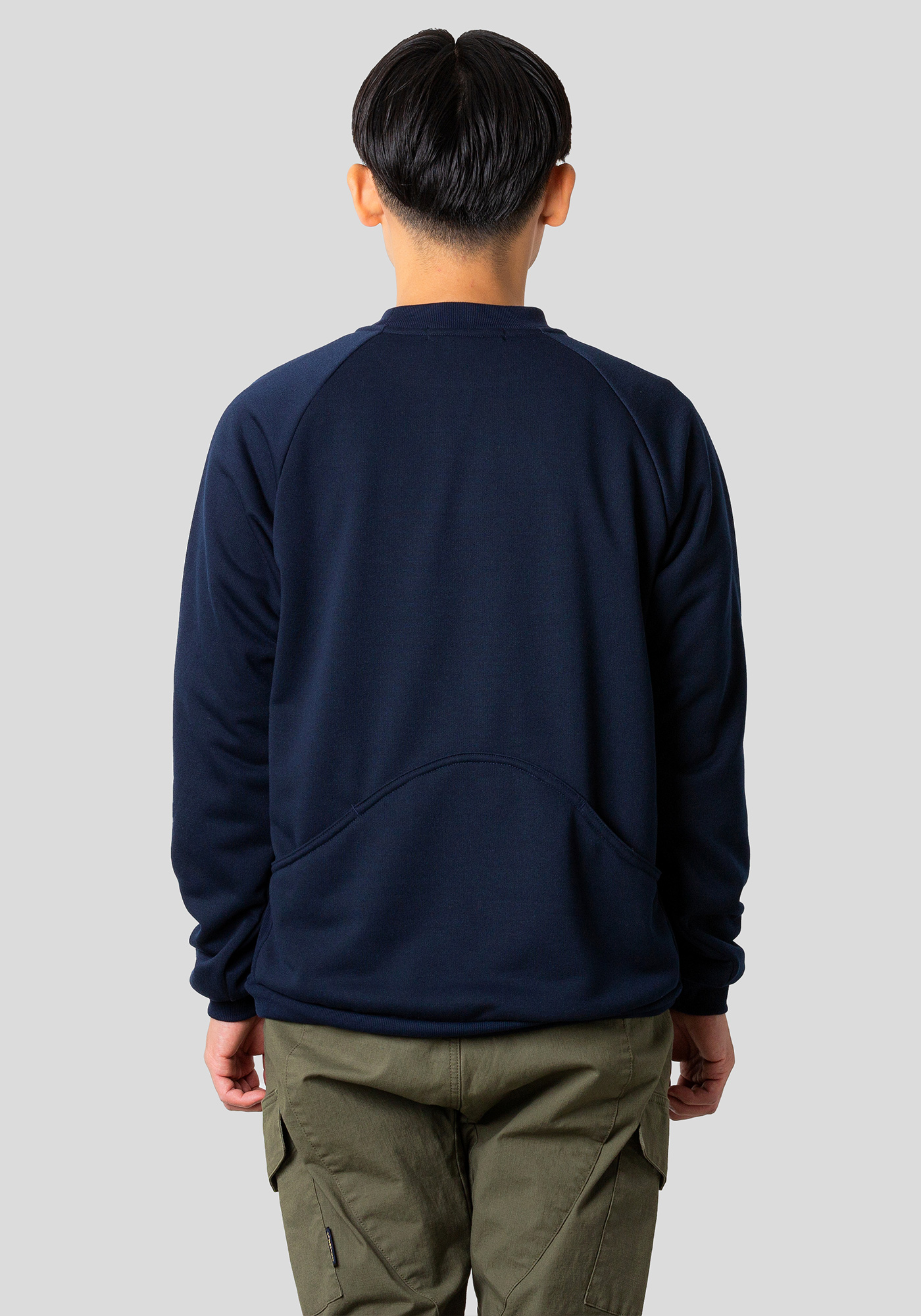 クルーネックスウェット｜narifuri オンラインストア