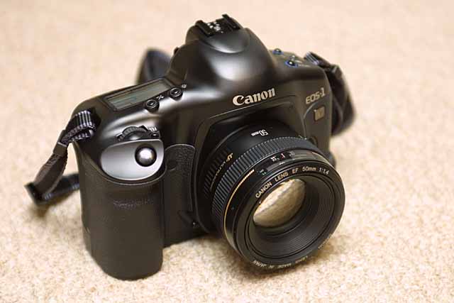 Canon EOS 1V
