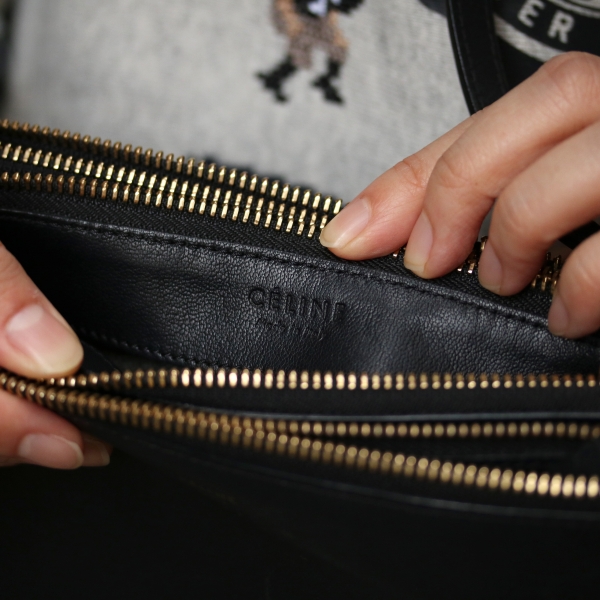 CELINE セリーヌ トリオ スモール ショルダーバッグ 中古(ブラック