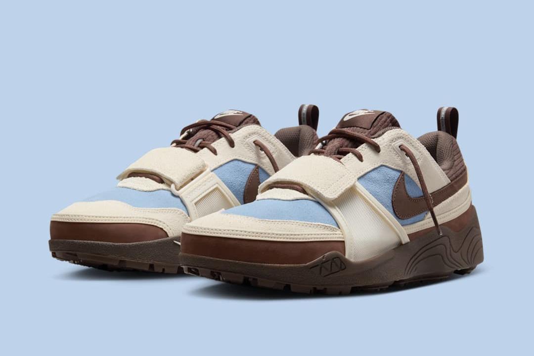 Travis Scott x Nike Zoom Field Jaxx 