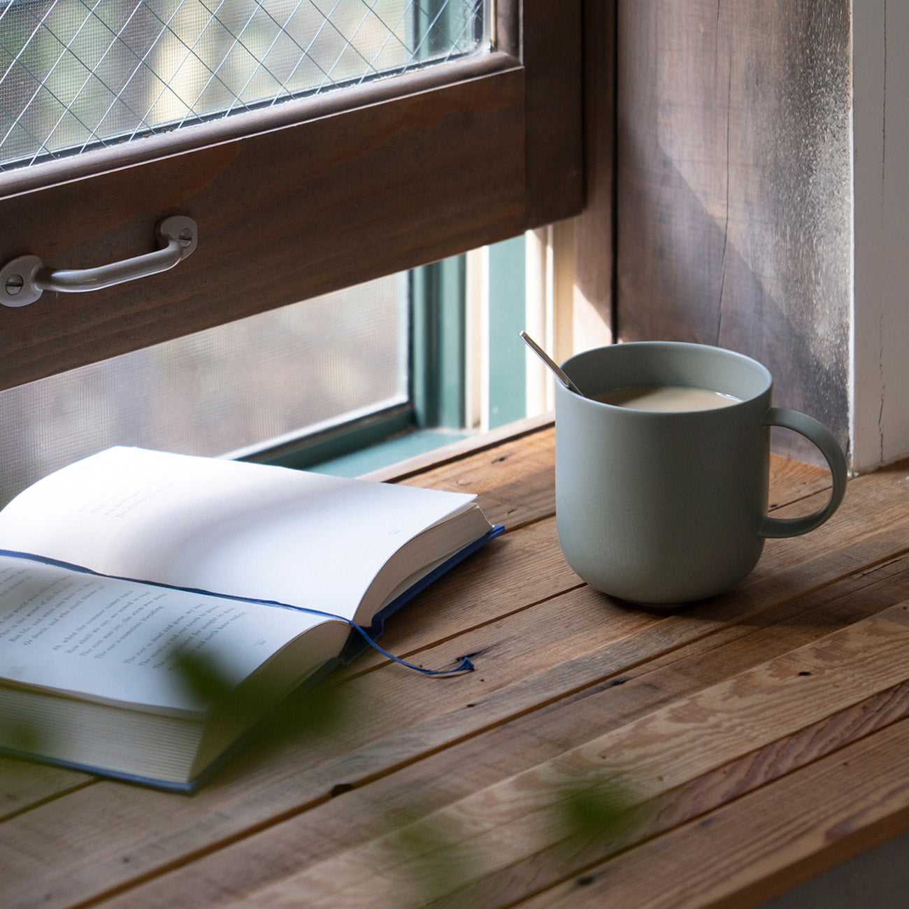 マグ (400cc) 夕凪｜おしゃれカフェ食器｜新生活｜Saredo NAGI