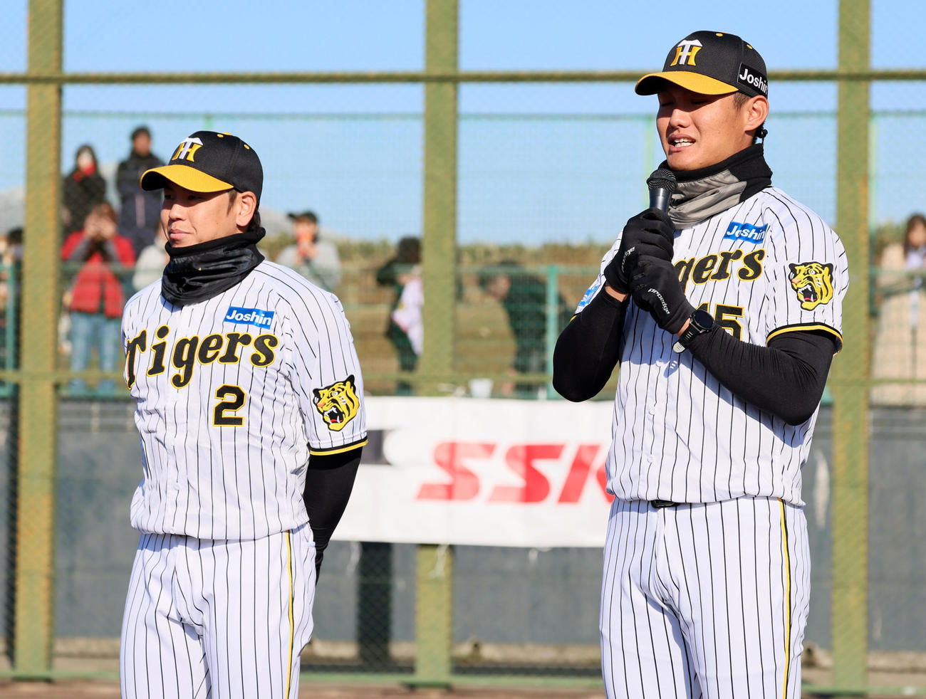 阪神】野球教室で西純矢、柵越え3本「一緒に楽しむ」梅野隆太郎は西武