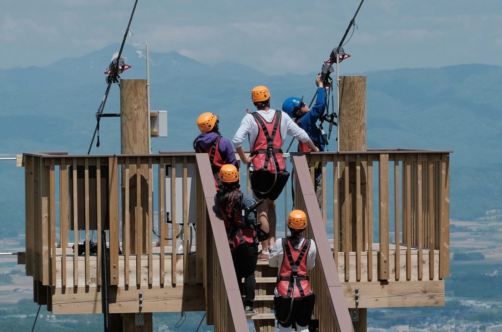 Hanazono Zip World – the longest zipline tour in Japan opens
