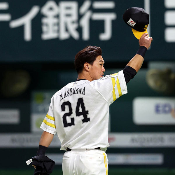 さらばホークスの「24」 長谷川、最後は魂のヘッド｜【西日本新聞me】
