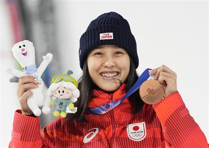 ミラノ・コルティナ五輪スキージャンプ女子個人ノーマルヒルで獲得した