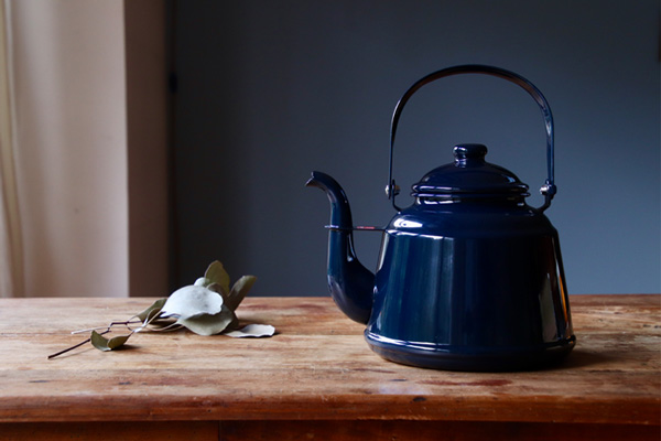 レトロ ホーローケトル | TOKILABOトキラボ