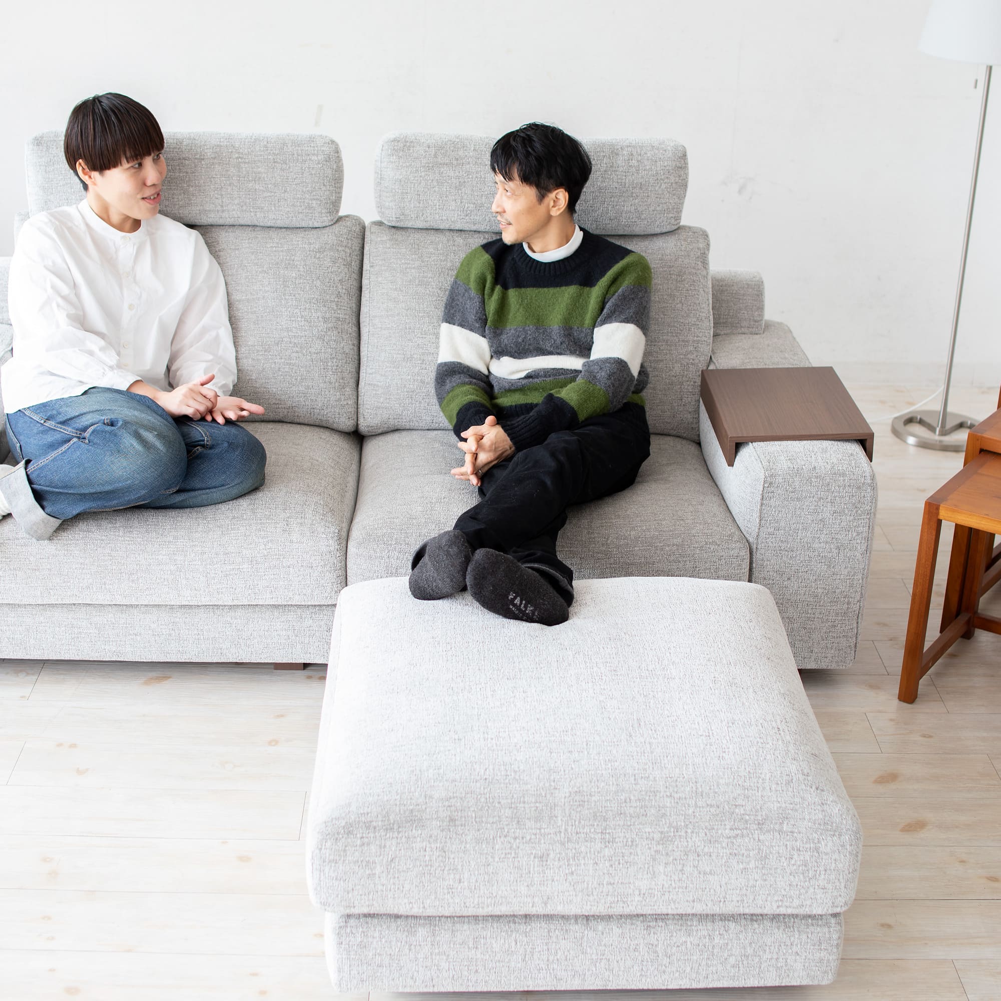 Decibel EX Feather オットマン」 製品詳細ページ | 国産ソファ