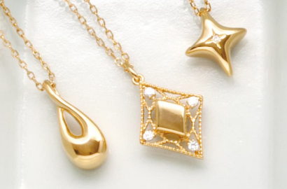 ミニ骨壷 蒔絵あわせ 雪月花 | ソウルジュエリー 公式ブランドサイト