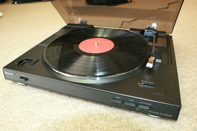 ステレオレコードプレーヤーPS-LX300USB×PC・スピーカー・ウォークマン