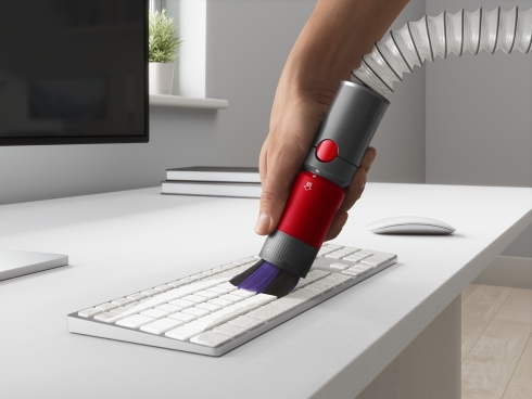 Dyson V8 Focus Clean HH15 サイクロン式 /コードレス｜の通販は