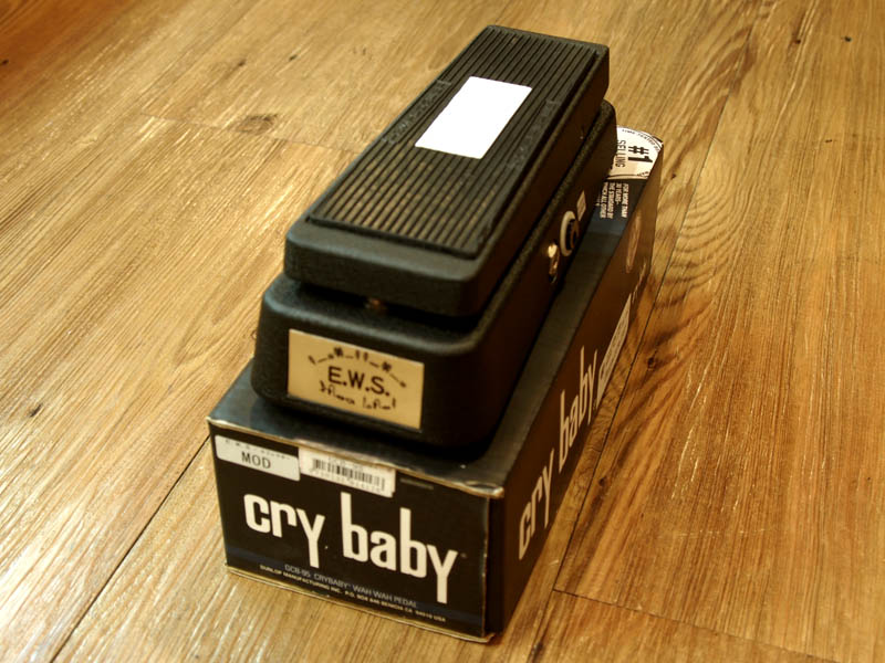 こだわりのE.W.S GCB-95 cry baby Wah MOD.の中古品が入荷!! « 浜松の