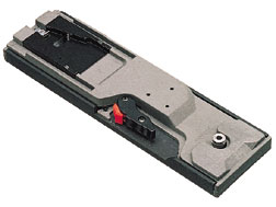 VCT-U14 | 三脚アダプター | カムコーダー／レコーダー／プレーヤー