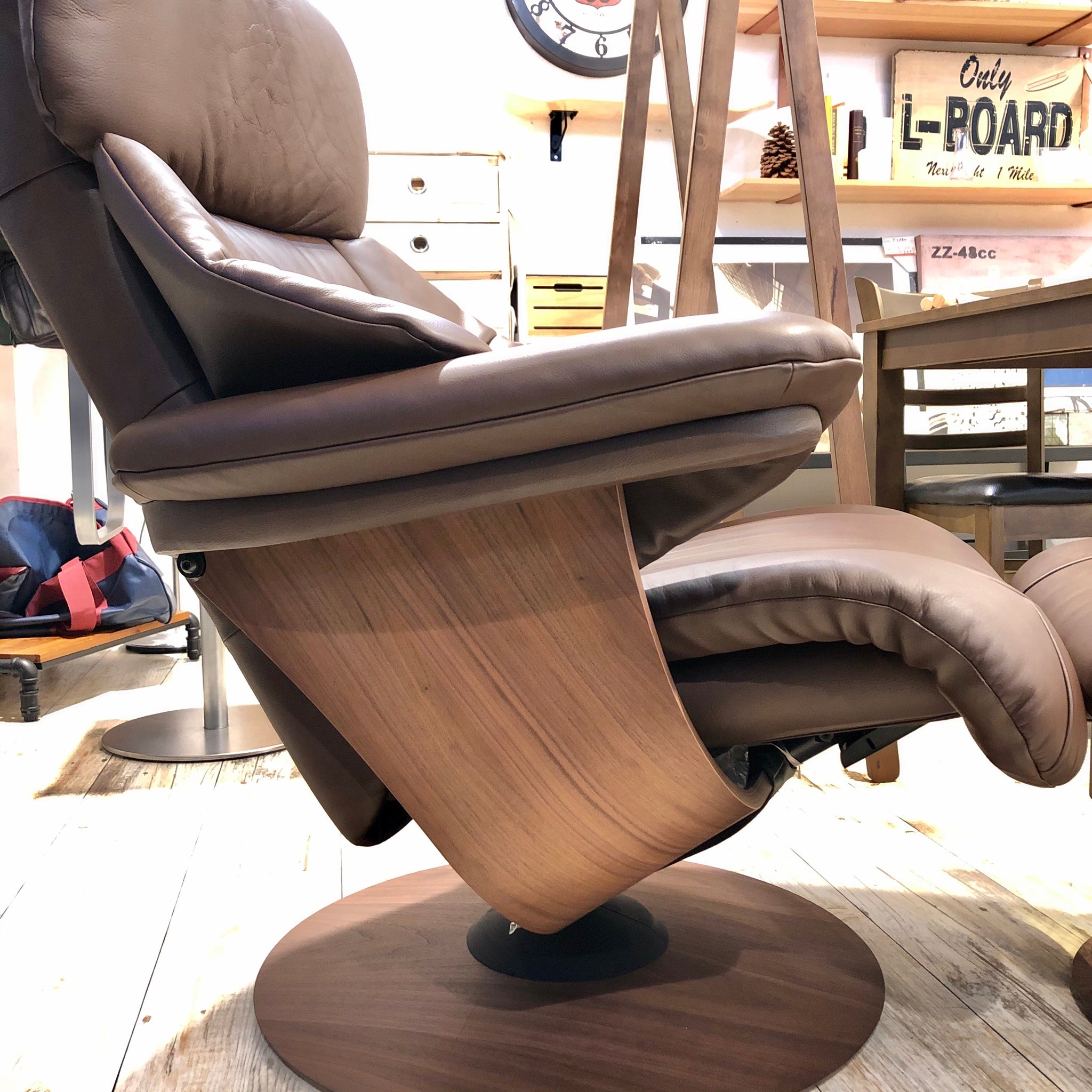 karimoku / カリモク リクライニングチェア RU73 ザ・ファースト M