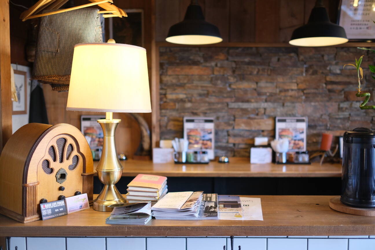 抜群のジューシーさ＆食感！ボリューム満点のハンバーガー店『King's 8