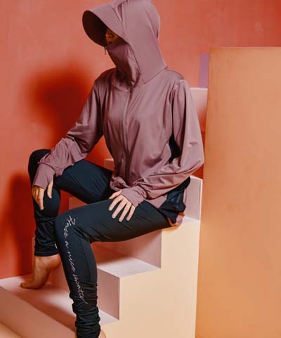 2025年新作】WEB限定商品 ポケット付きハーフジップラッシュパーカー＋