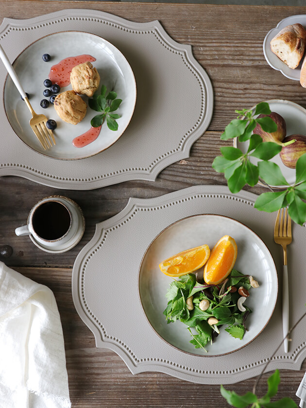 フェイクレザープレースマットWindライトグレー サラグレース