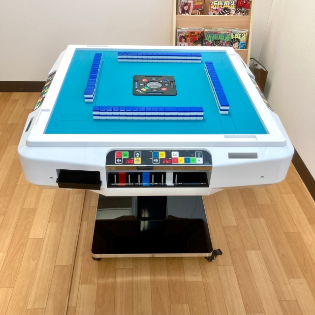 全自動麻雀卓BEAT(ビート)【スマ卓】【点数表示付き点棒レス】【安心一