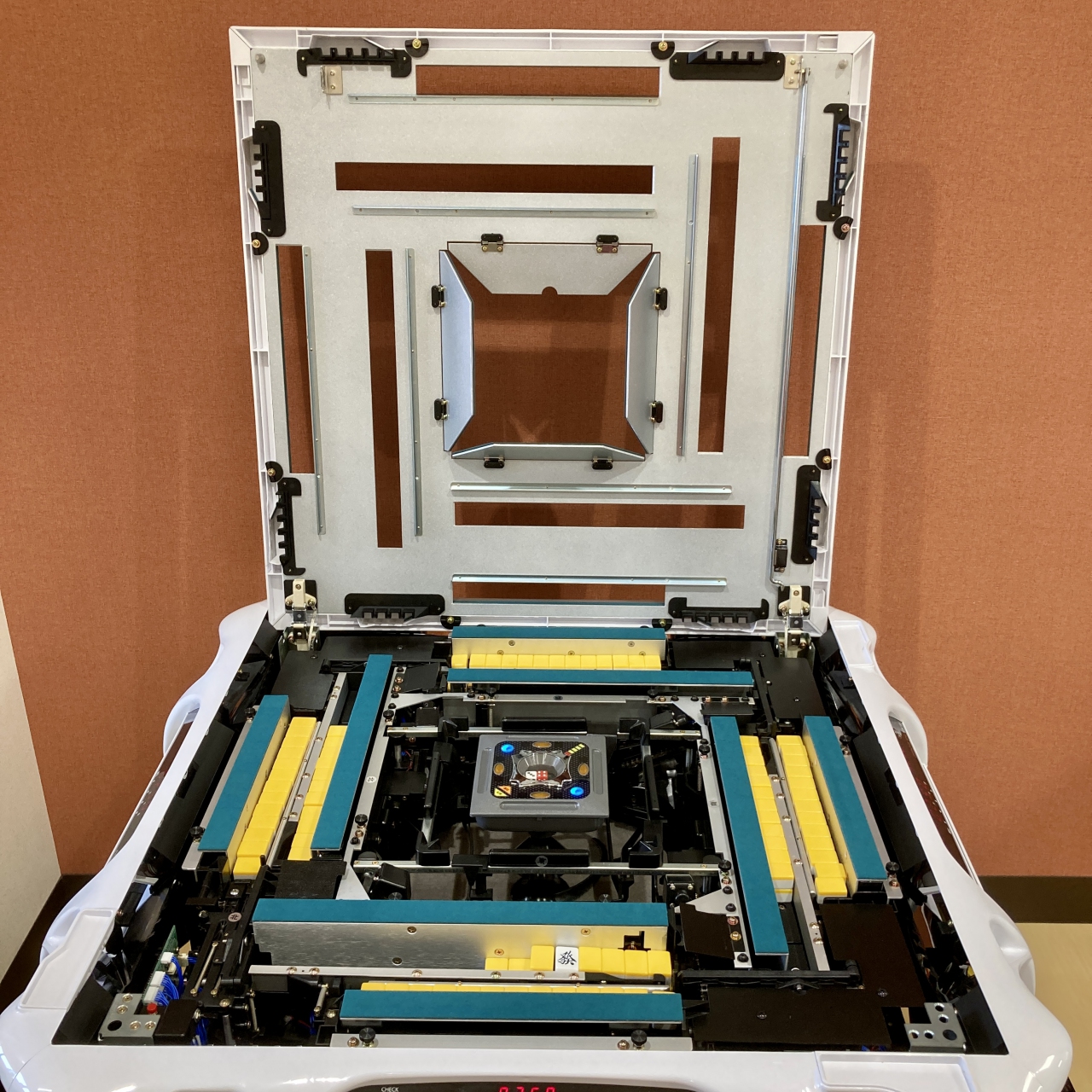 全自動麻雀卓アモスレックス3 -AMOS REXXⅢ-【送料無料】 / 全自動麻雀