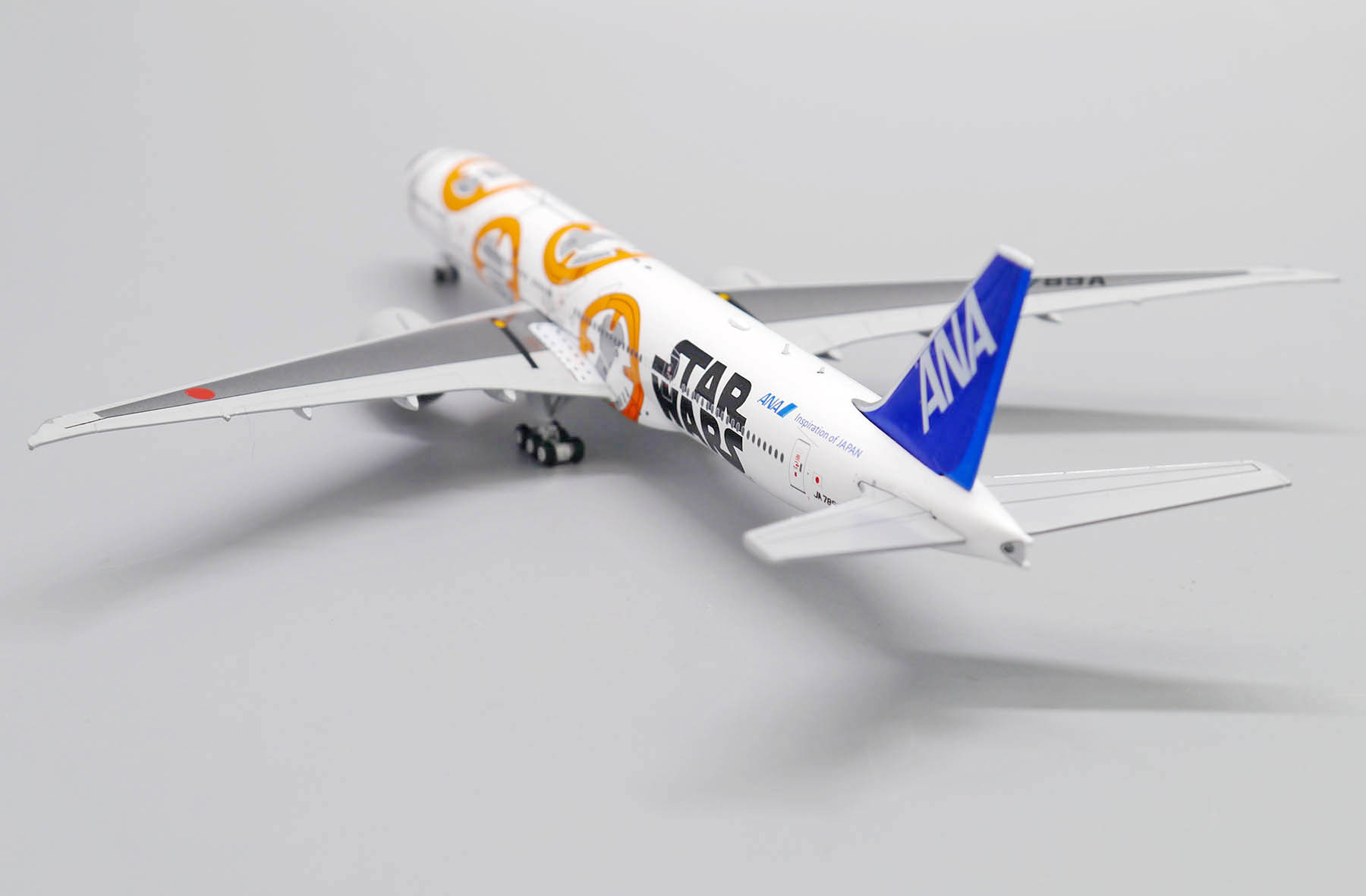 ScaleModelStore.com :: JC Wings 1:400 - EW4773005 - ANA All Nippon