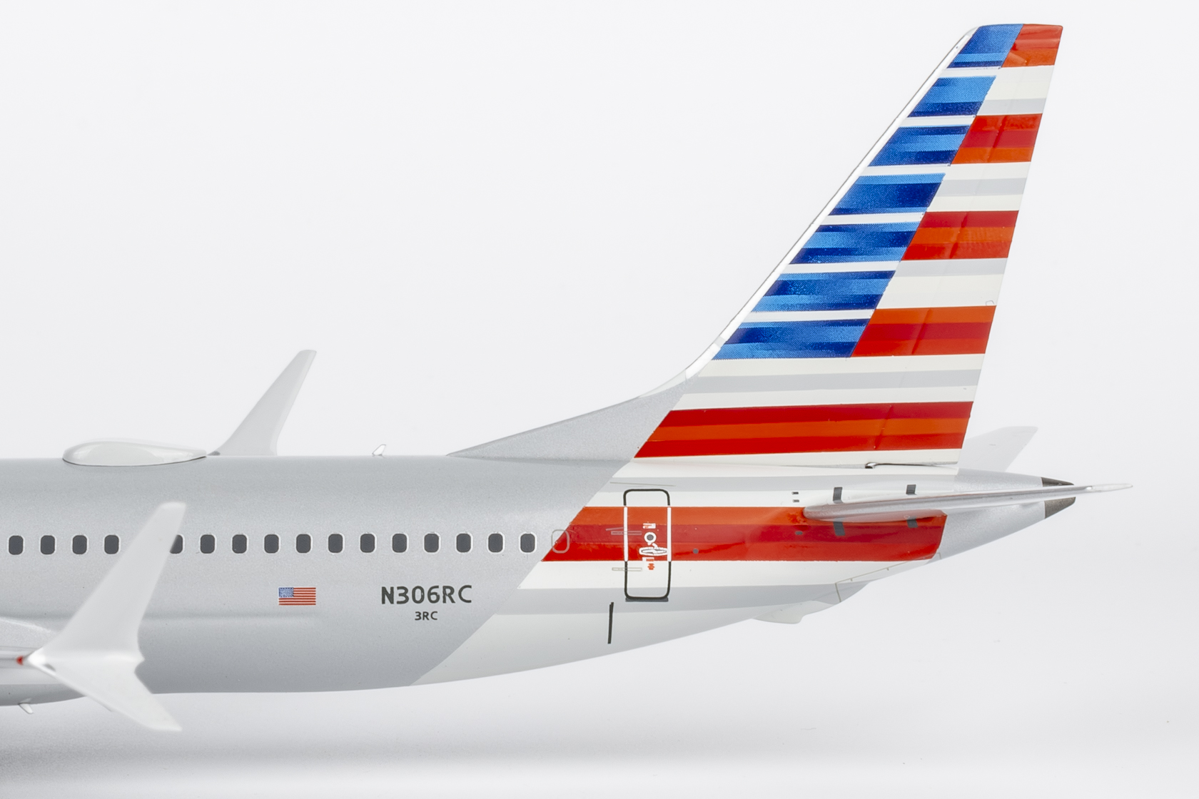 ScaleModelStore.com :: NG Models 1:200 - 92017 - American Airlines