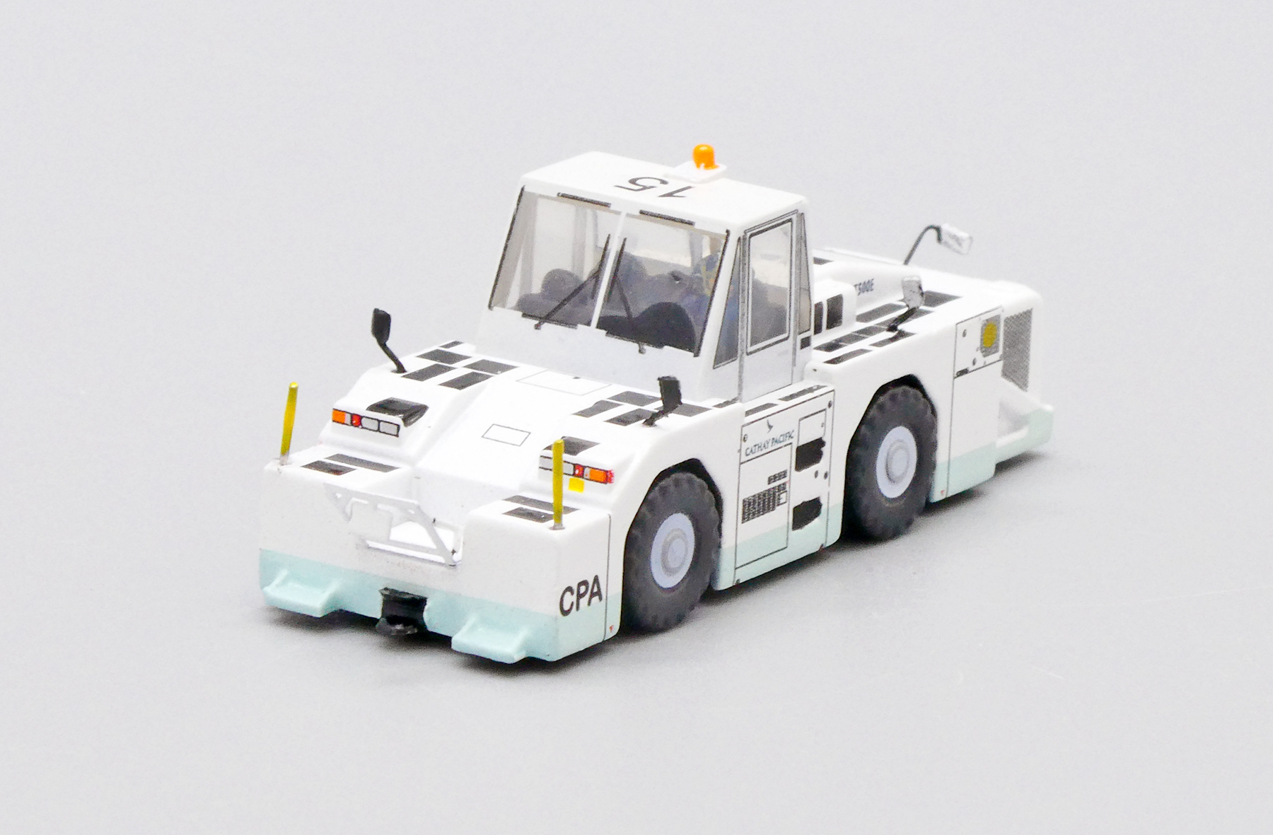 ScaleModelStore.com :: JC Wings 1:200 - GSE2WT500E05 - Airport