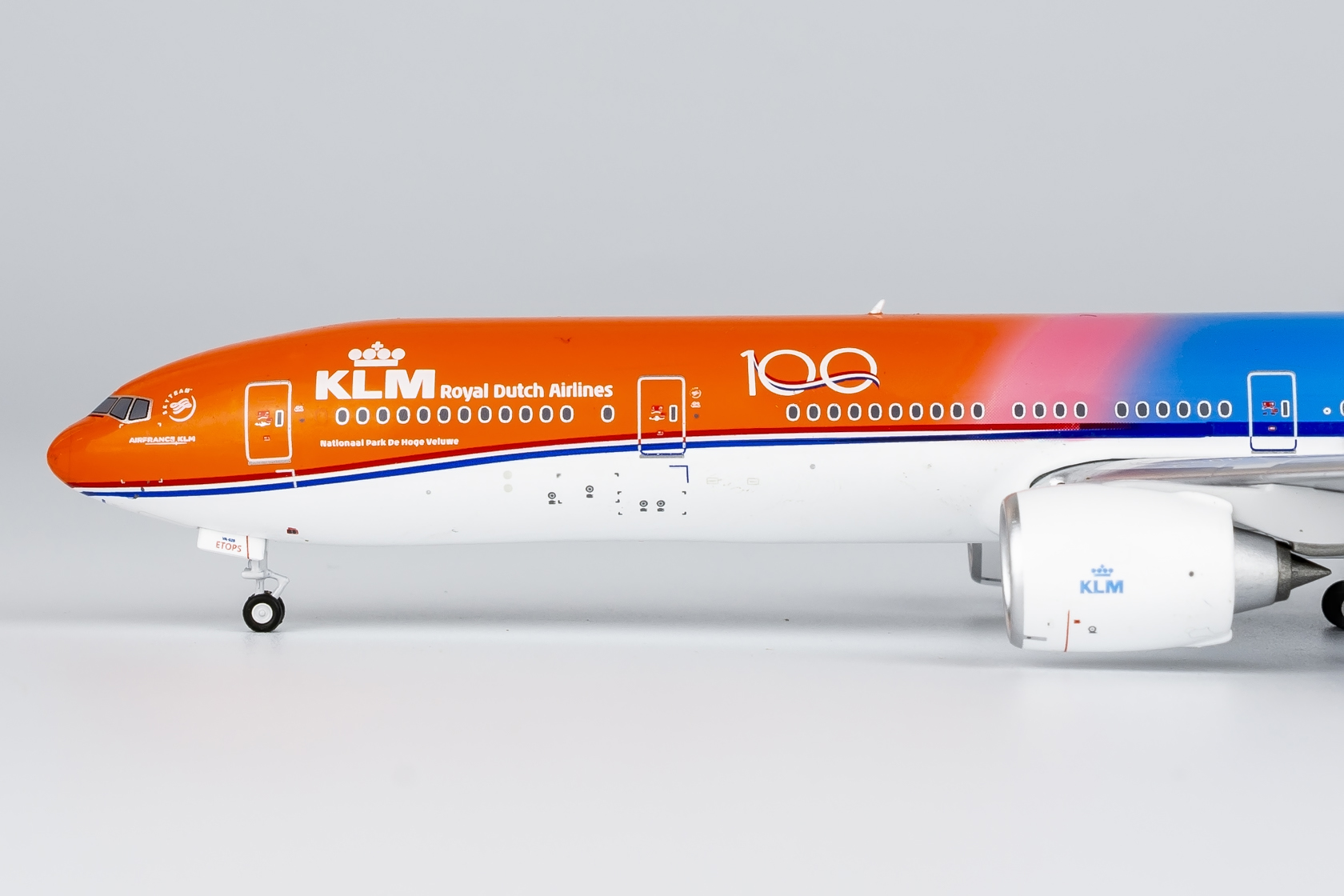 ScaleModelStore.com :: NG Models 1:400 - 73043 - KLM Boeing 777-300ER