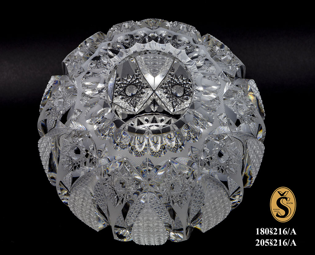 花瓶 | ラディスラフ・シェフチーク - ボヘミアクリスタル