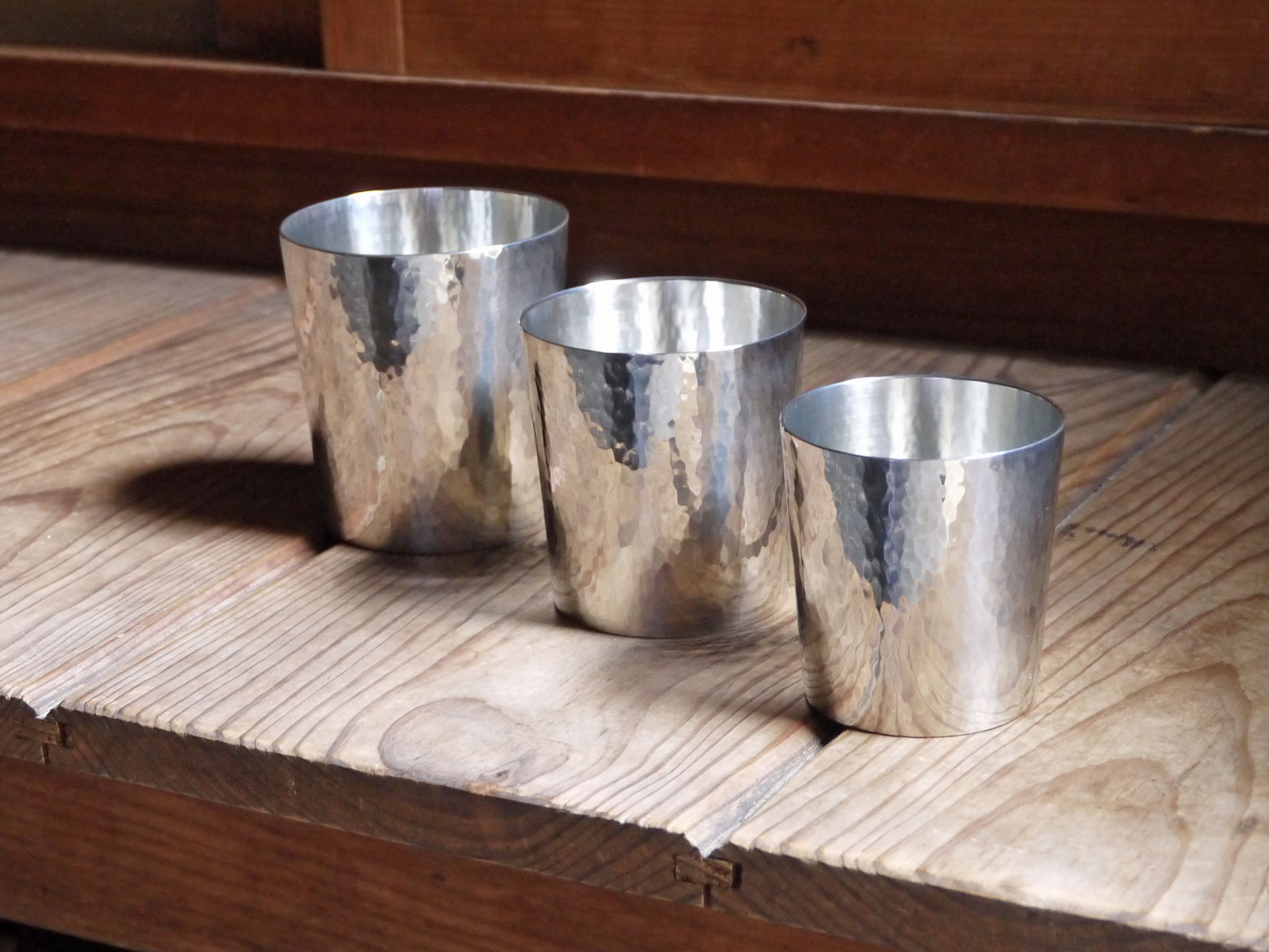 純銀鎚目盃 京都 俵屋 清課堂 タンブラー 純銀鎚目盃 京都 俵屋 清課堂