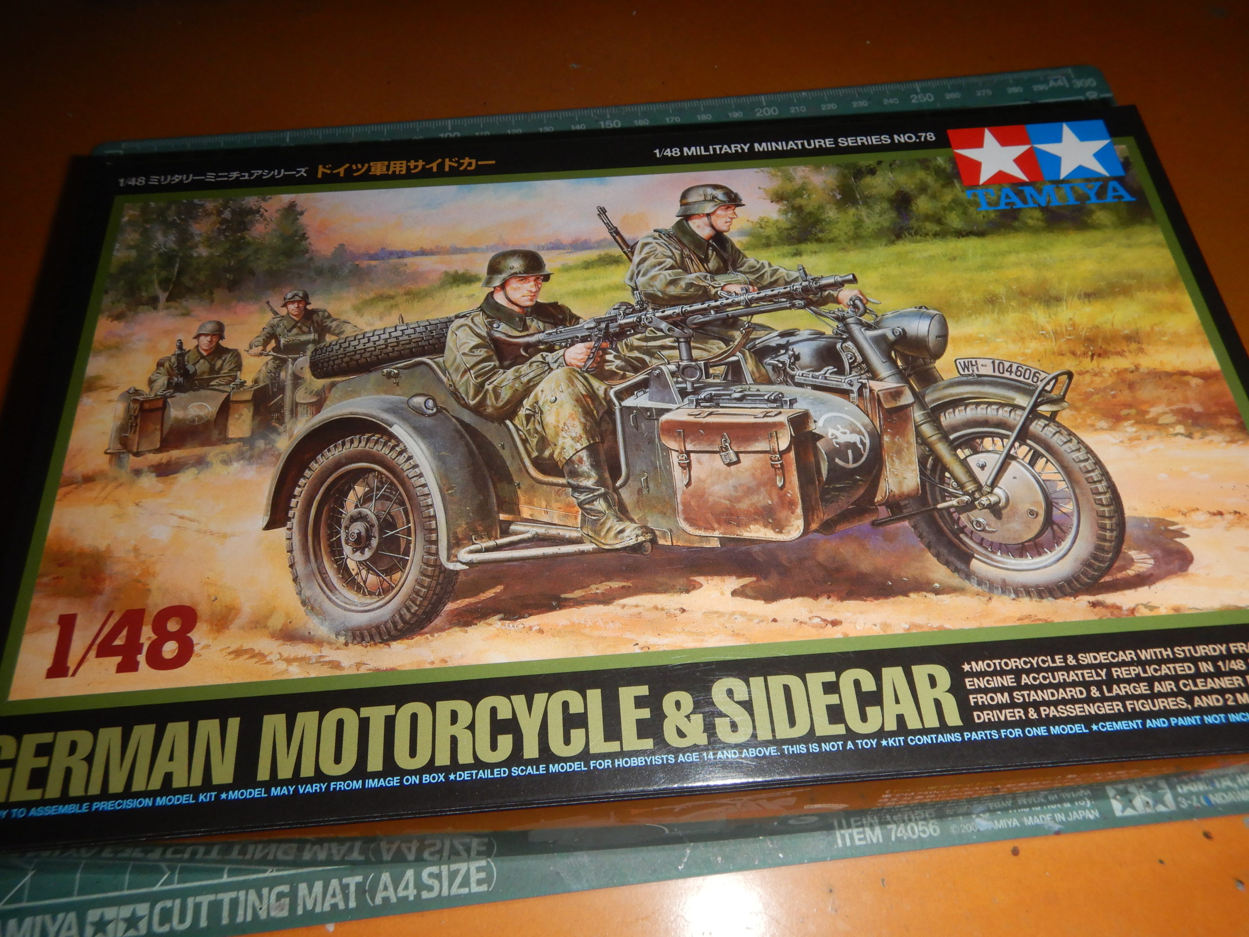 タミヤ 1/48 ドイツ陸軍 軍用サイドカー | 手動式模型工作