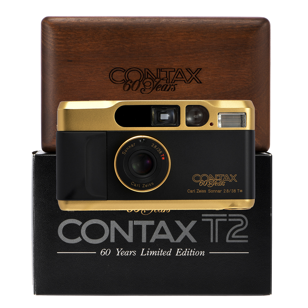 CONTAX T2 GOLD 60 YEARS LIMITED EDITION POINT & SHOOT FILM CAMERA