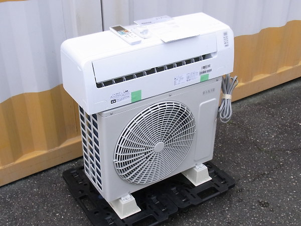 ヤマダ電機オリジナル エアコン RIAIR 主に10畳用 YHA-S28M-W (2022年