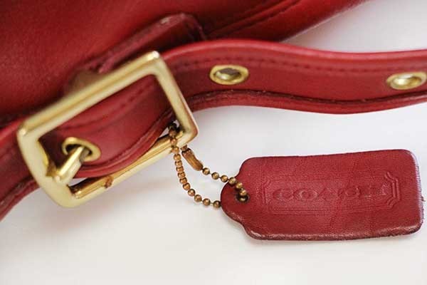 USA製 COACH オールド コーチ 巾着 レザー ショルダーバッグ 赤☆9952