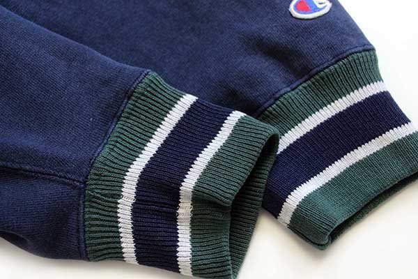 90s USA製 Championチャンピオン スクリプト ビッグロゴ刺繍