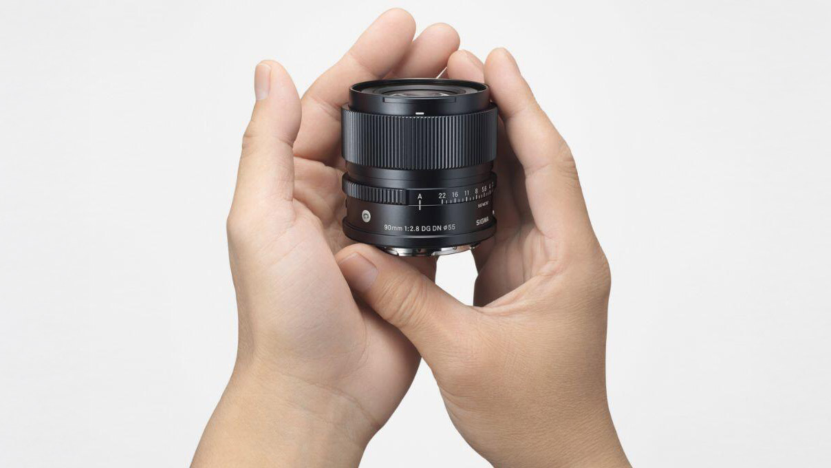 SIGMA 90mm F2.8 DG DN | Contemporary | SIGMA Corporation of America