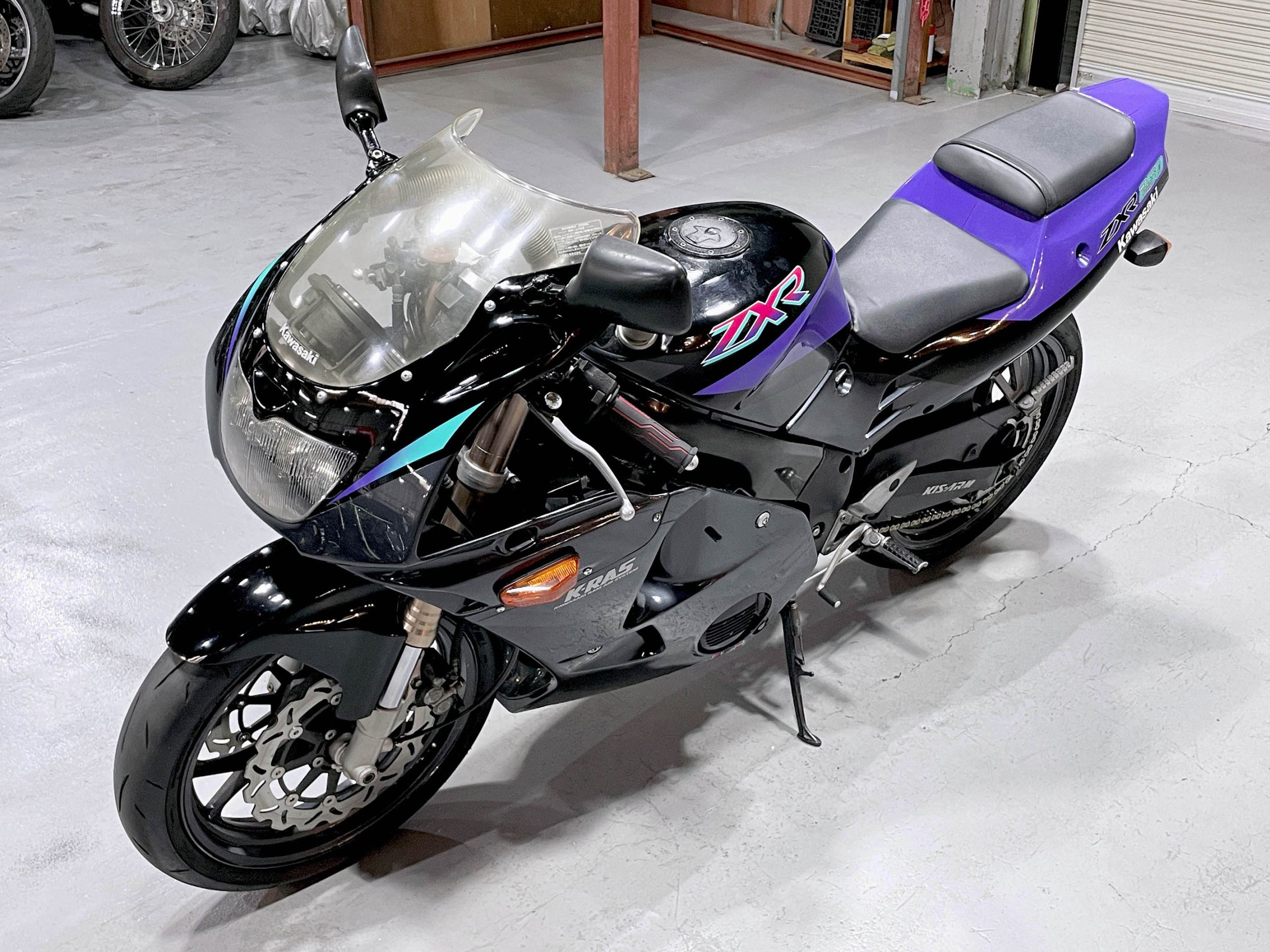 KAWASAKI ZXR250 ZX250C – 京都のバイクショップSPEC-M（スペックエム
