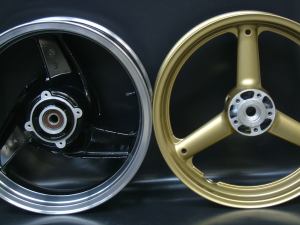 スペックエンジニアリング｜ZRX400ホイール加工