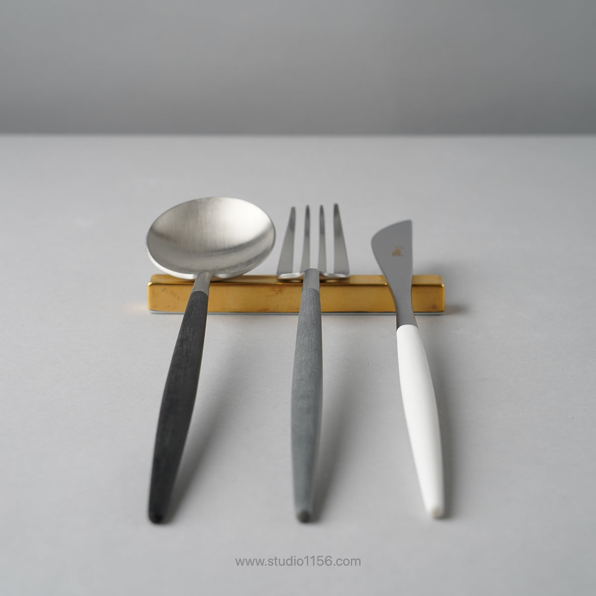 Cutipol GOA / クチポール ゴア (シルバー×グレー)の通販｜Studio1156