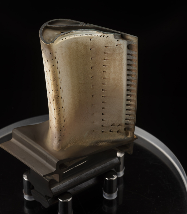 HPTブレード×STARFLYER | スターフライヤー