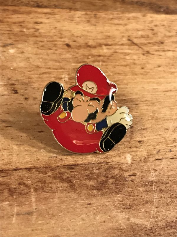 Nintendo Of America Super Mario “Fall On One's Backside” Pins