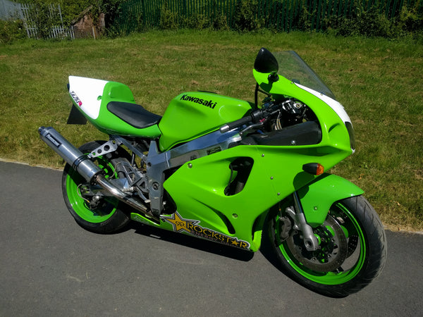 りき ZX7R 1997 - YouTube