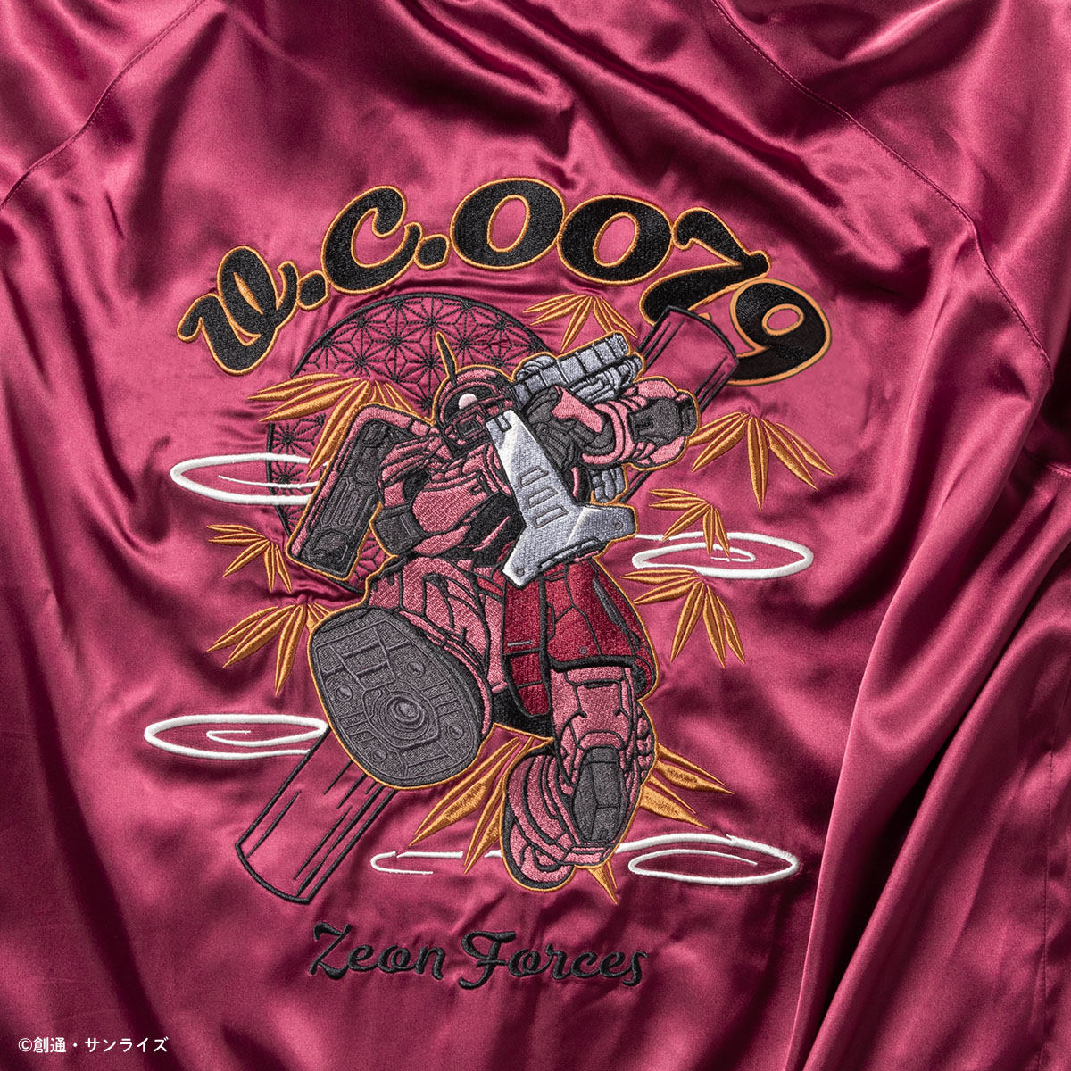 STRICT-G「ガンダムシリーズ」45周年スカジャン サザビー シャア専用