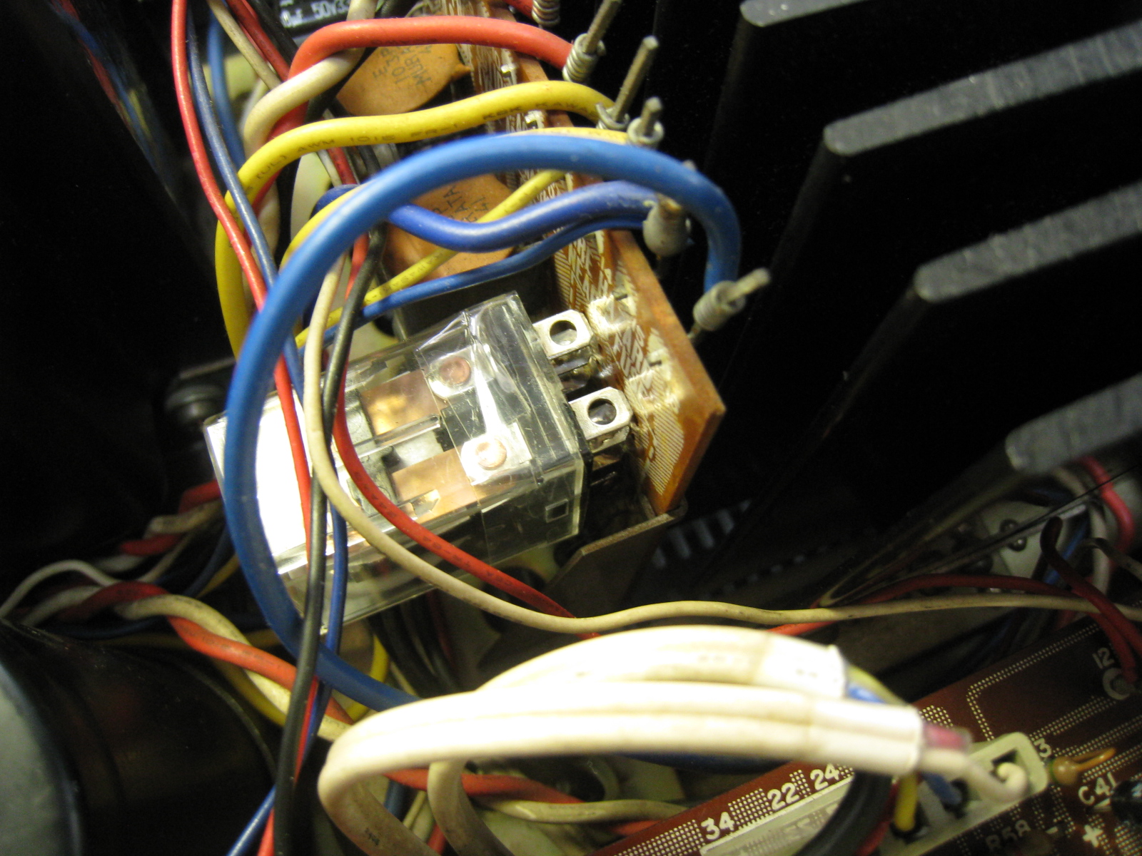 TRIO プリメインアンプ KA-7500 の修理