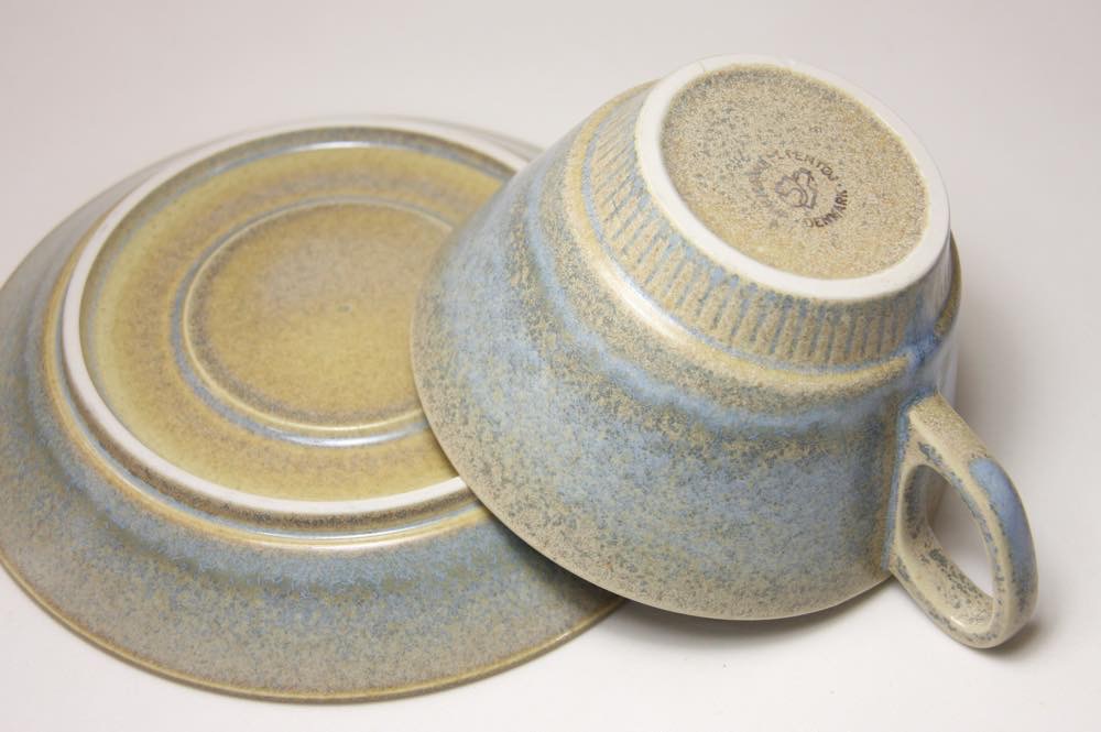 デンマーク Knabstrup ナブストラップ社製 ティーカップ&ソーサー