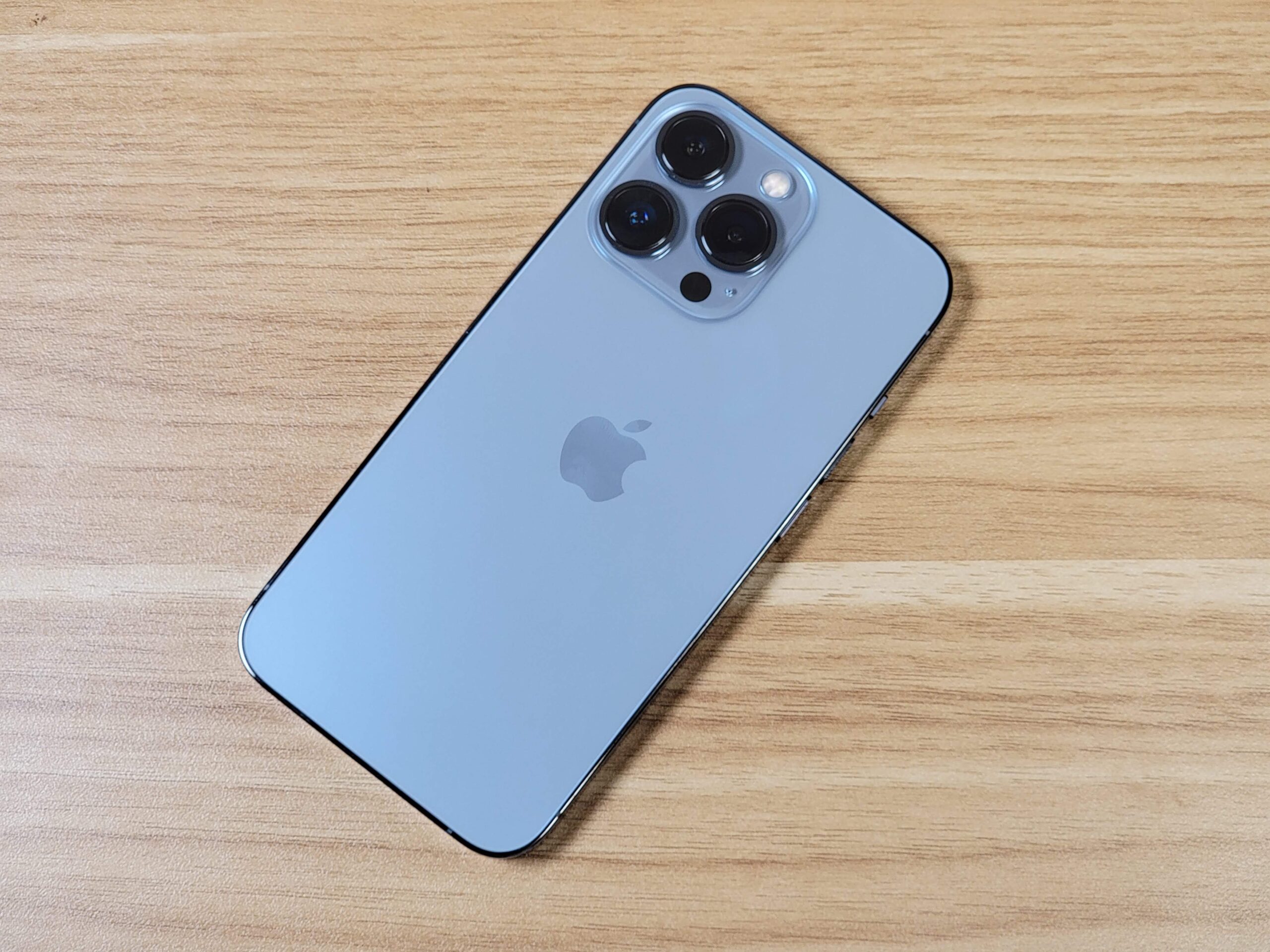 香港版 iPhone 13 Pro A2639 購入レビュー!!物理Dual SIM+Suica対応の