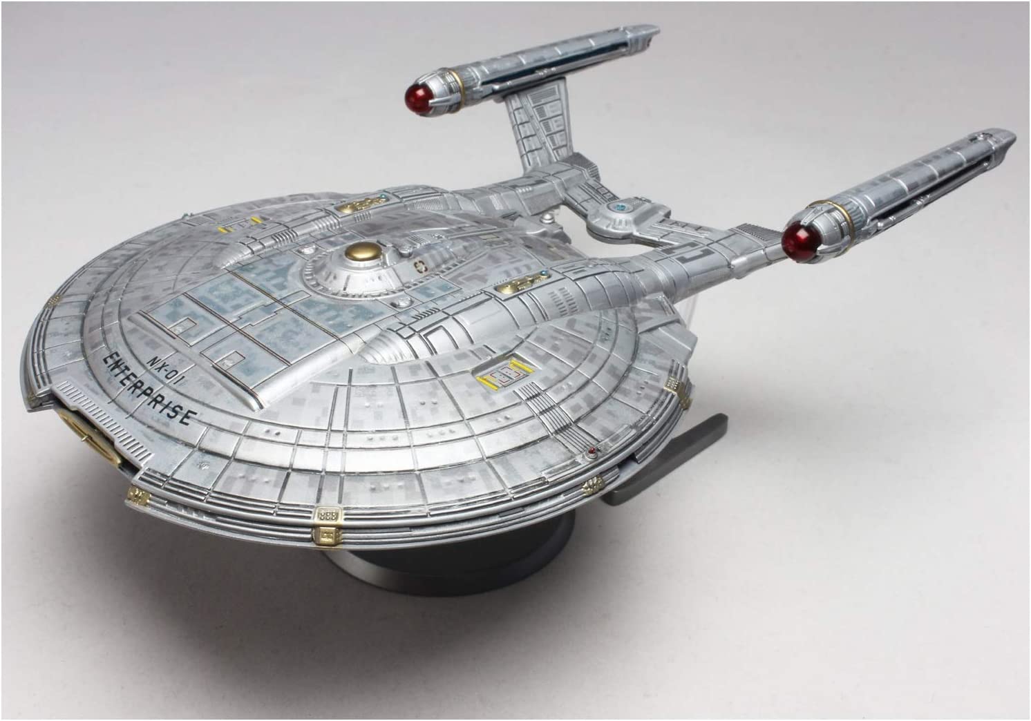 Polar Lights Star Trek USS Enterprise NX-01 1/1000 Scale 966