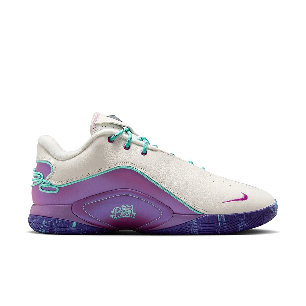 ナイキ（NIKE）（メンズ）バスケットシューズ バッシュ レブロン 22 EP
