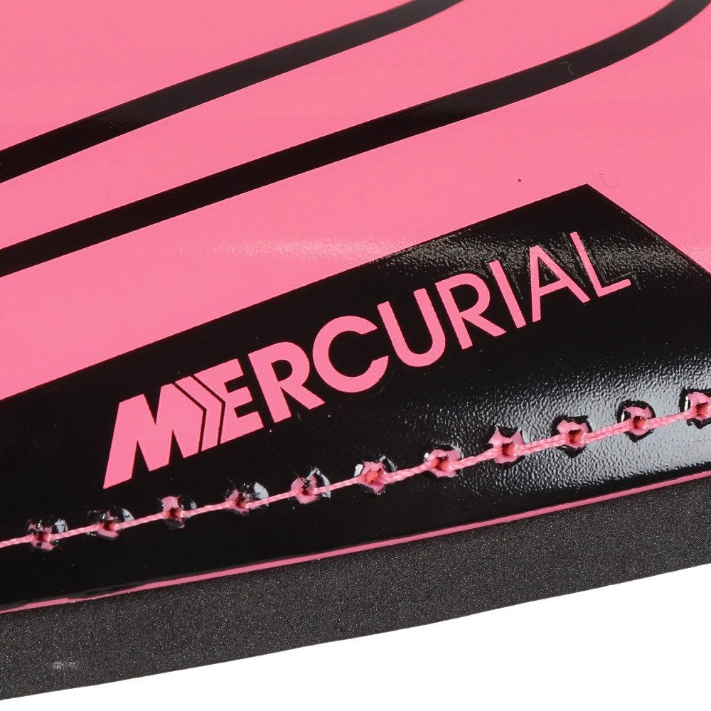 ナイキ（NIKE）（メンズ、レディース）サッカー シンガード