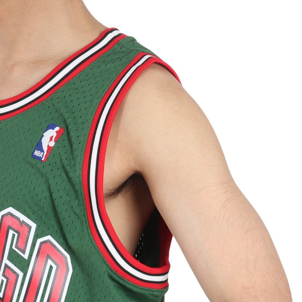 ミッチェルアンドネス（Mitchell&Ness）（メンズ）デリック・ローズ