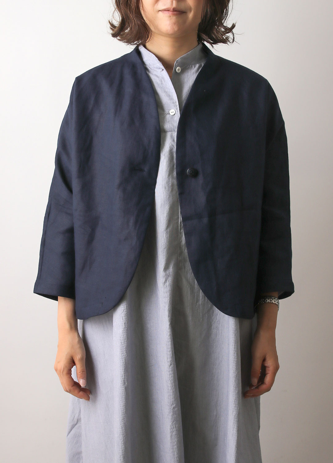 寸法図【NO.556】立ち上がり衿のドルマンショートジャケット [M便 0/1